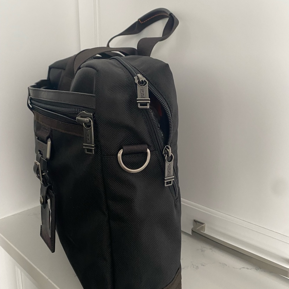 Tumi NWOT Alpha Black/Brown Ballistic Nylon Briefcase - Picture 3 of 12